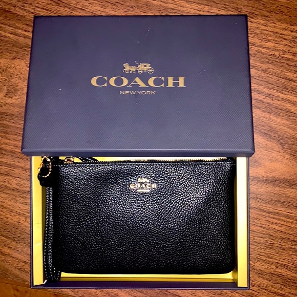 Coach Handbags - NWT COACH Wristlet